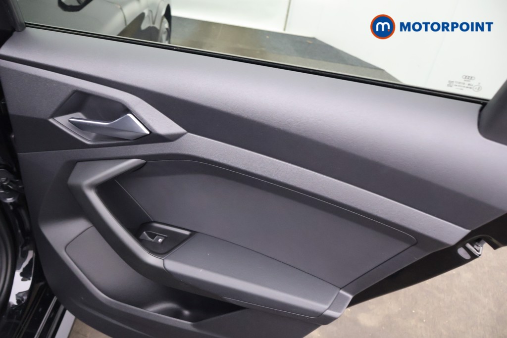 Audi A1 S Line Automatic Petrol Hatchback - Stock Number (1610372) - 18th supplementary image