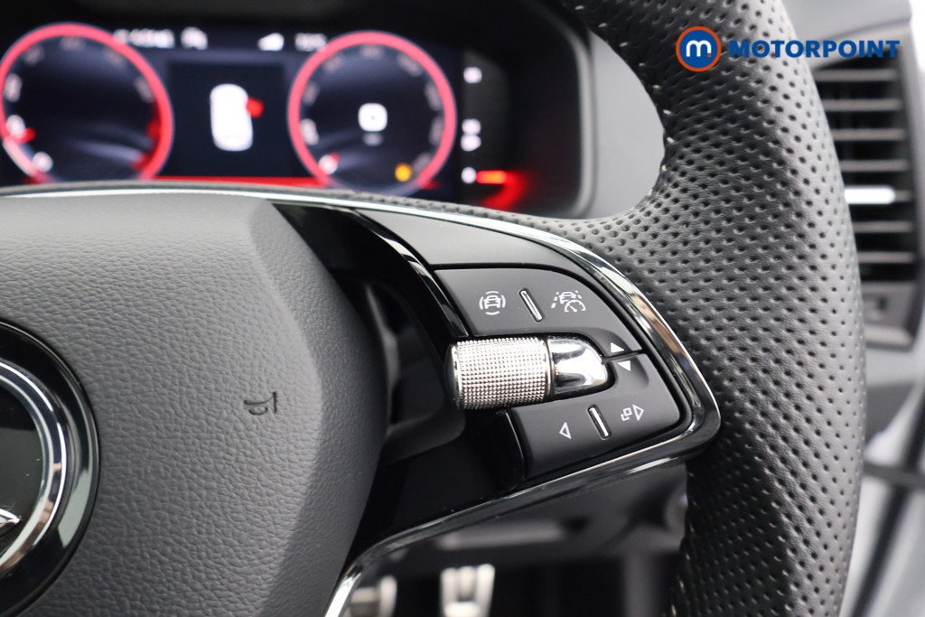 Skoda Karoq Sportline Manual Petrol SUV - Stock Number (1610379) - 3rd supplementary image