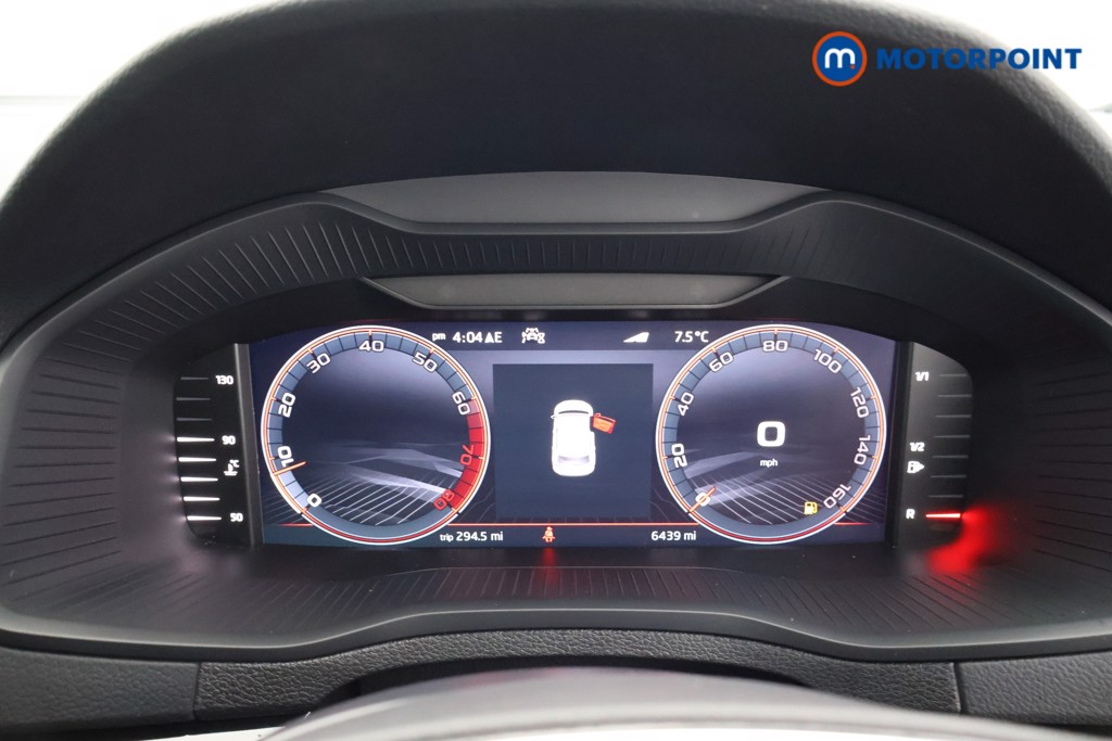 Skoda Karoq Sportline Manual Petrol SUV - Stock Number (1610379) - 4th supplementary image