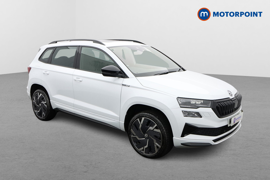 Skoda Karoq Sportline Manual Petrol SUV - Stock Number (1610379) - Drivers side front corner