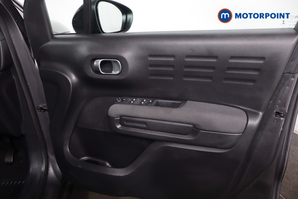 Citroen C3 Aircross Shine Manual Petrol SUV - Stock Number (1610580) - 23rd supplementary image