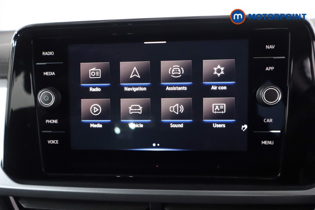 Volkswagen T-Roc Life Automatic Petrol SUV - Stock Number (1610581) - 2nd supplementary image