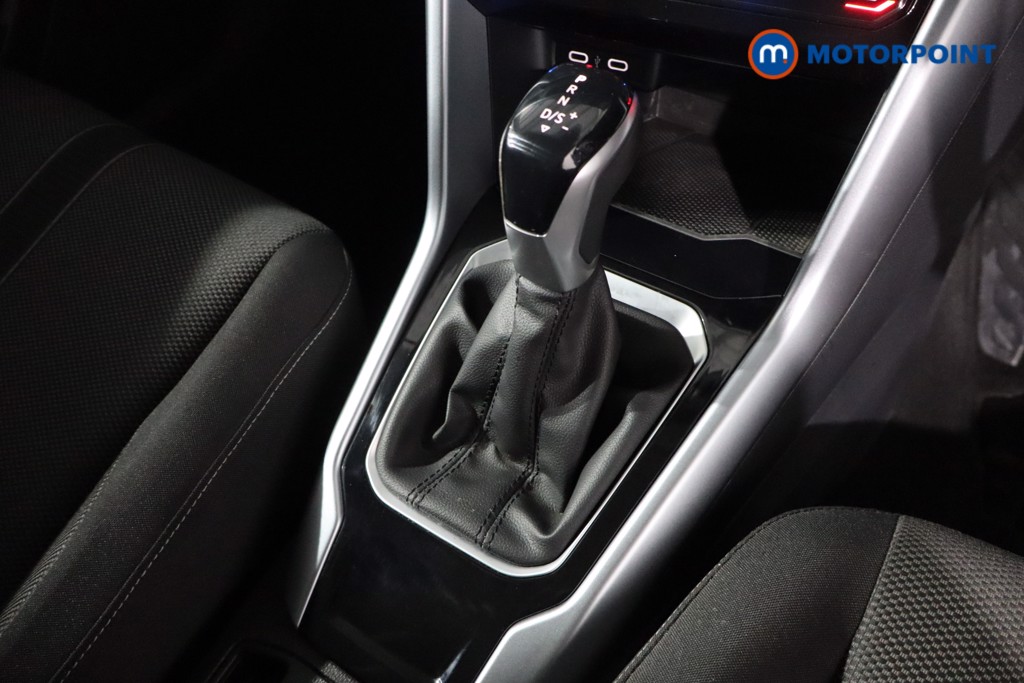 Volkswagen T-Roc Life Automatic Petrol SUV - Stock Number (1610581) - 19th supplementary image