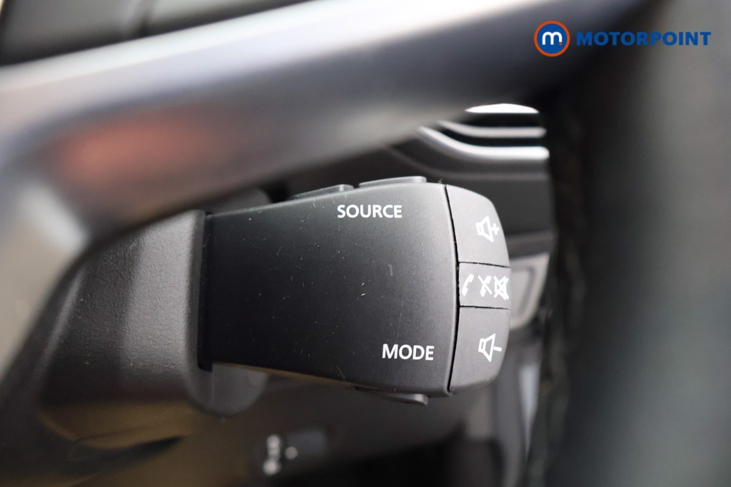 Dacia Sandero Comfort Manual Petrol Hatchback - Stock Number (1610662) - 7th supplementary image