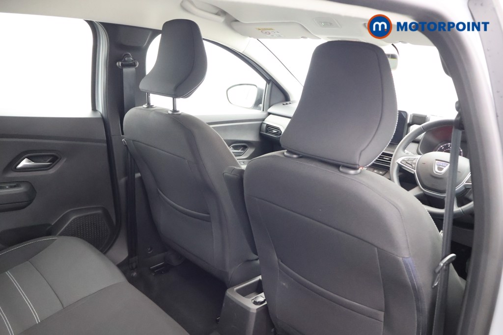 Dacia Sandero Comfort Manual Petrol Hatchback - Stock Number (1610662) - 17th supplementary image