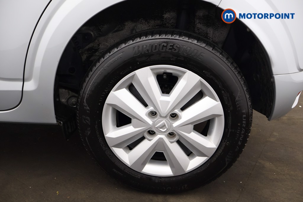 Dacia Sandero Comfort Manual Petrol Hatchback - Stock Number (1610662) - 25th supplementary image