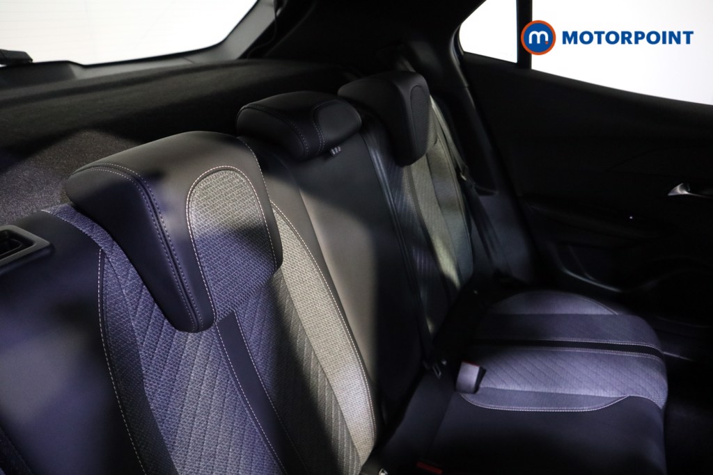 Peugeot 2008 Allure Manual Petrol SUV - Stock Number (1611036) - 13th supplementary image