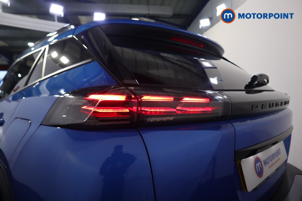 Peugeot 2008 Allure Manual Petrol SUV - Stock Number (1611036) - 21st supplementary image