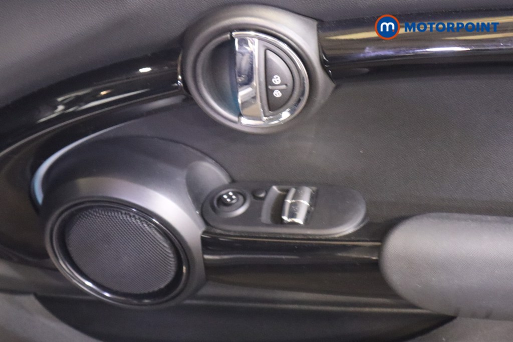 Mini Hatchback One Classic Automatic Petrol Hatchback - Stock Number (1611038) - 14th supplementary image