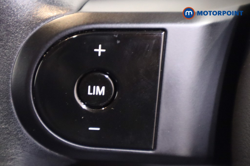 Mini Hatchback One Classic Automatic Petrol Hatchback - Stock Number (1611038) - 18th supplementary image