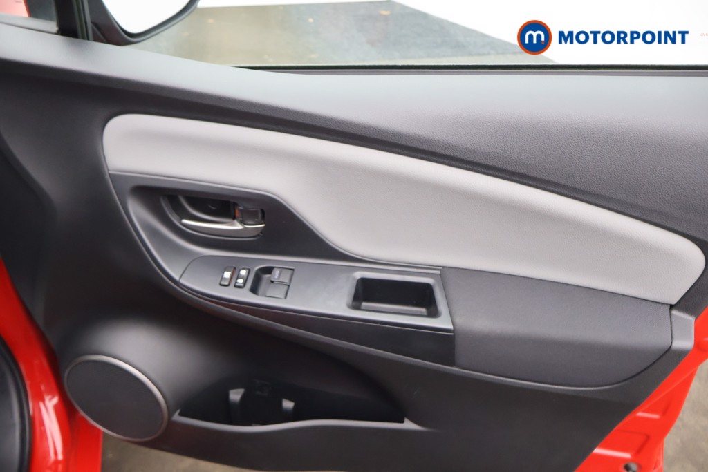 Toyota Yaris Icon Manual Petrol Hatchback - Stock Number (1611059) - 12th supplementary image