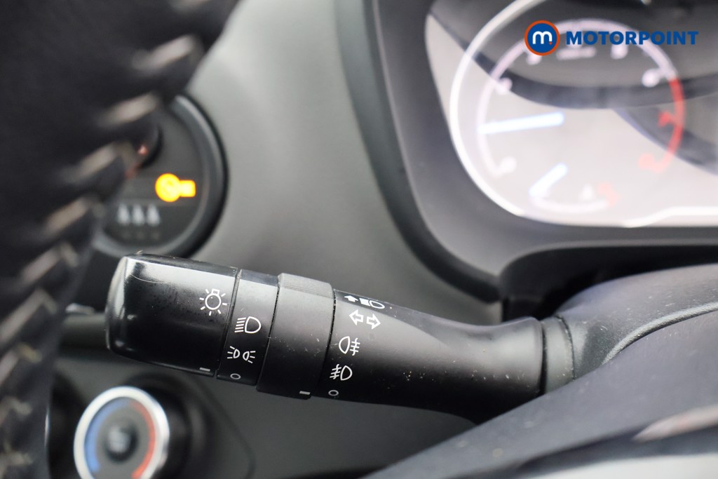 Toyota Yaris Icon Tech Manual Petrol Hatchback - Stock Number (1611064) - 5th supplementary image