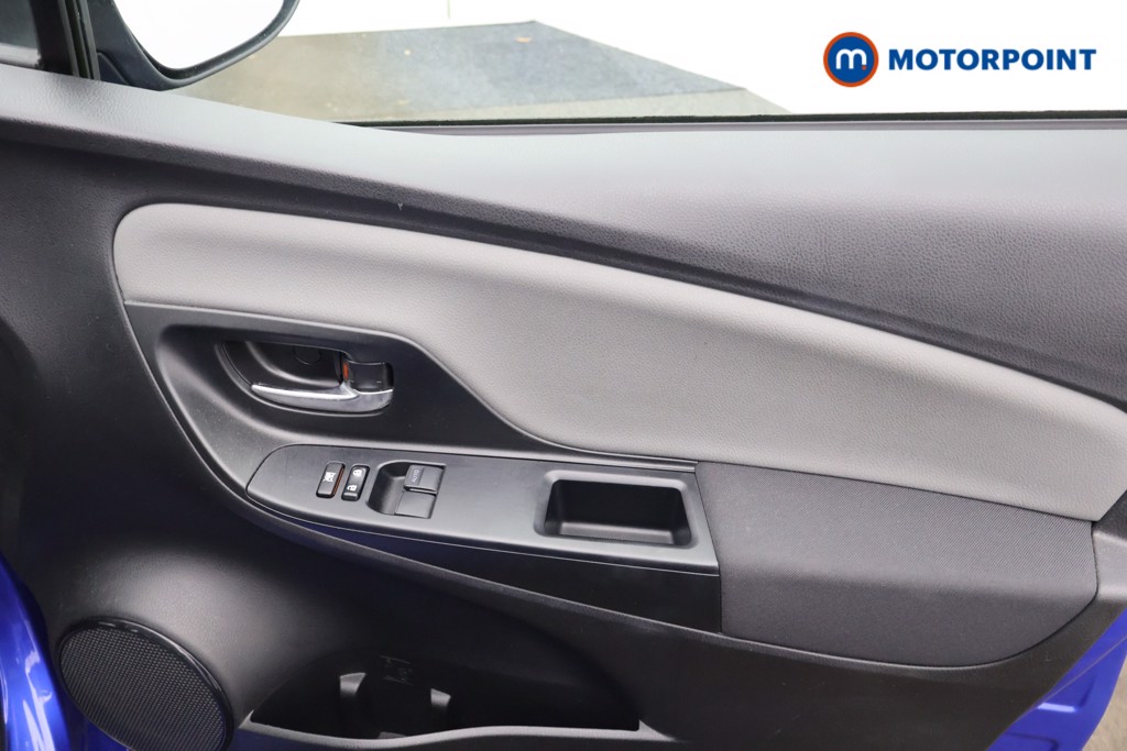 Toyota Yaris Icon Tech Manual Petrol Hatchback - Stock Number (1611064) - 13th supplementary image