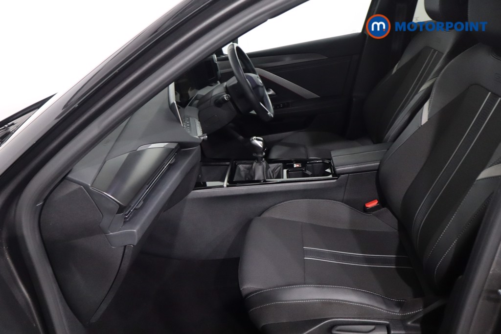 Vauxhall Astra GS Manual Petrol Estate - Stock Number (1611113) - 4th supplementary image