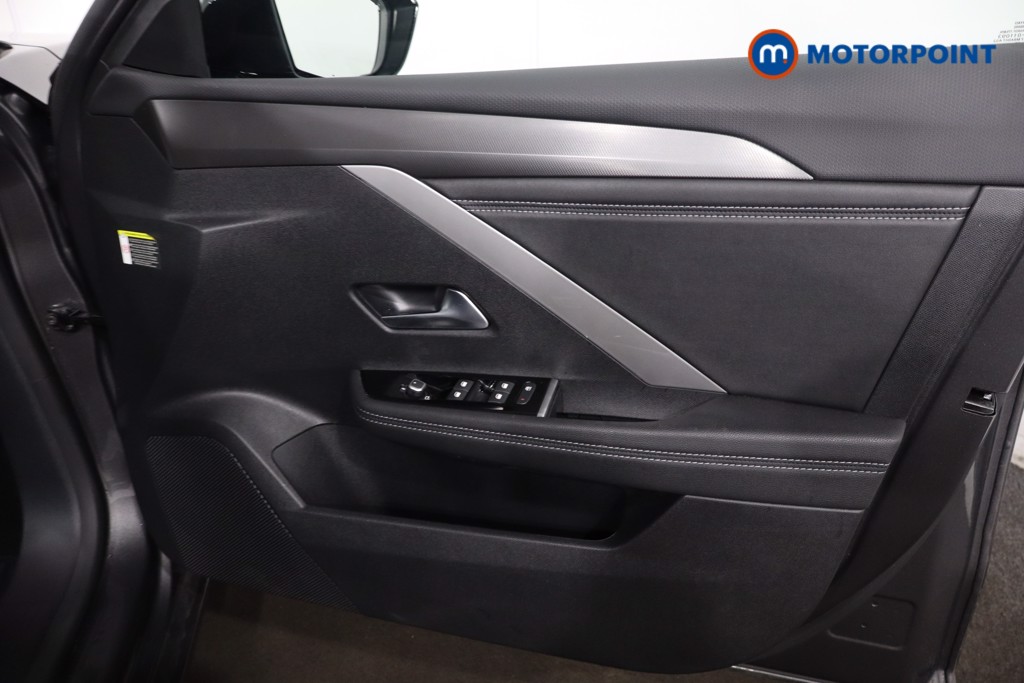 Vauxhall Astra GS Manual Petrol Estate - Stock Number (1611113) - 23rd supplementary image