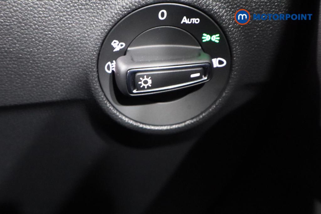 Volkswagen T-Roc Black Edition Automatic Petrol SUV - Stock Number (1611149) - 14th supplementary image