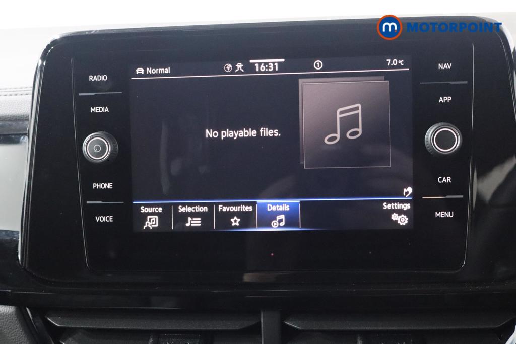 Volkswagen T-Roc Black Edition Automatic Petrol SUV - Stock Number (1611156) - 6th supplementary image