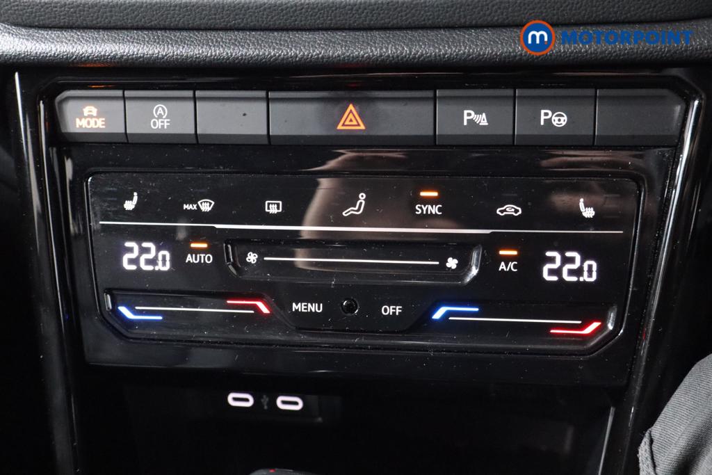 Volkswagen T-Roc Black Edition Automatic Petrol SUV - Stock Number (1611159) - 12th supplementary image