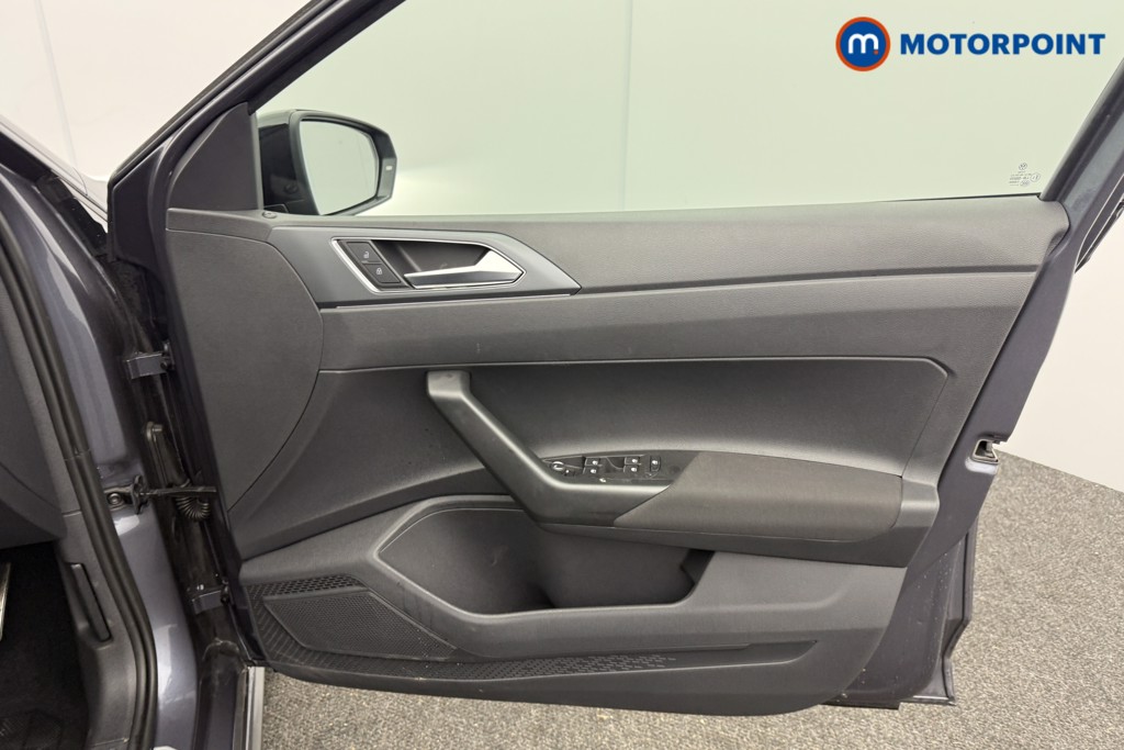 Volkswagen Polo Black Edition Automatic Petrol Hatchback - Stock Number (1611389) - 18th supplementary image