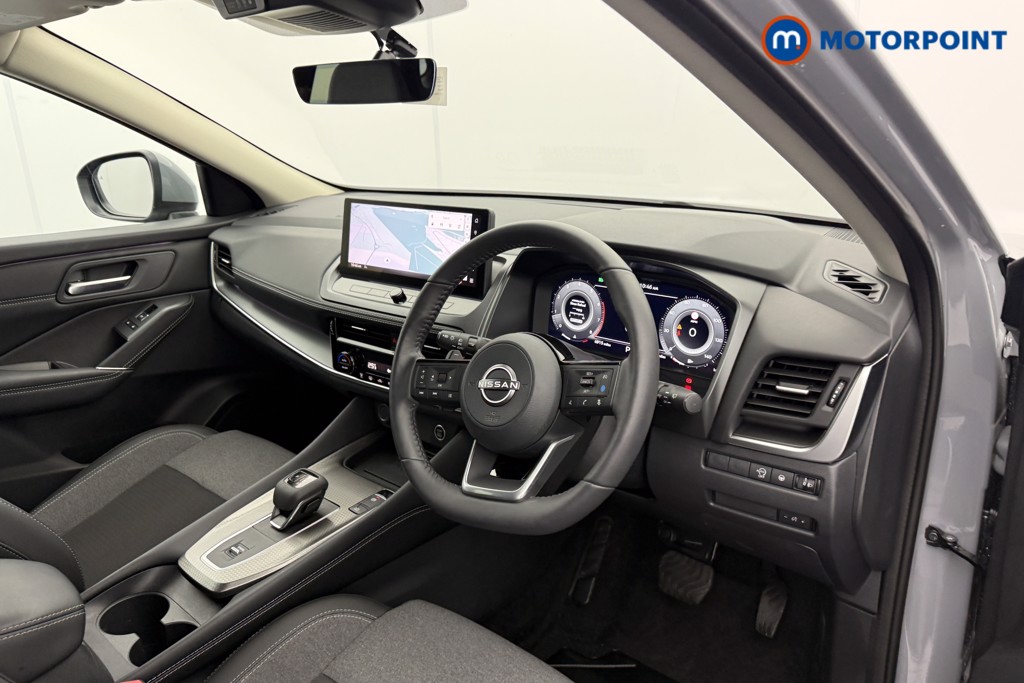 Nissan Qashqai N-Connecta Automatic Petrol SUV - Stock Number (1611400) - 4th supplementary image