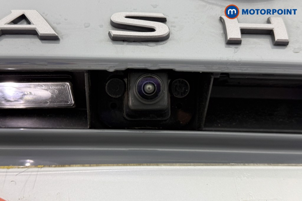 Nissan Qashqai N-Connecta Automatic Petrol SUV - Stock Number (1611400) - 20th supplementary image