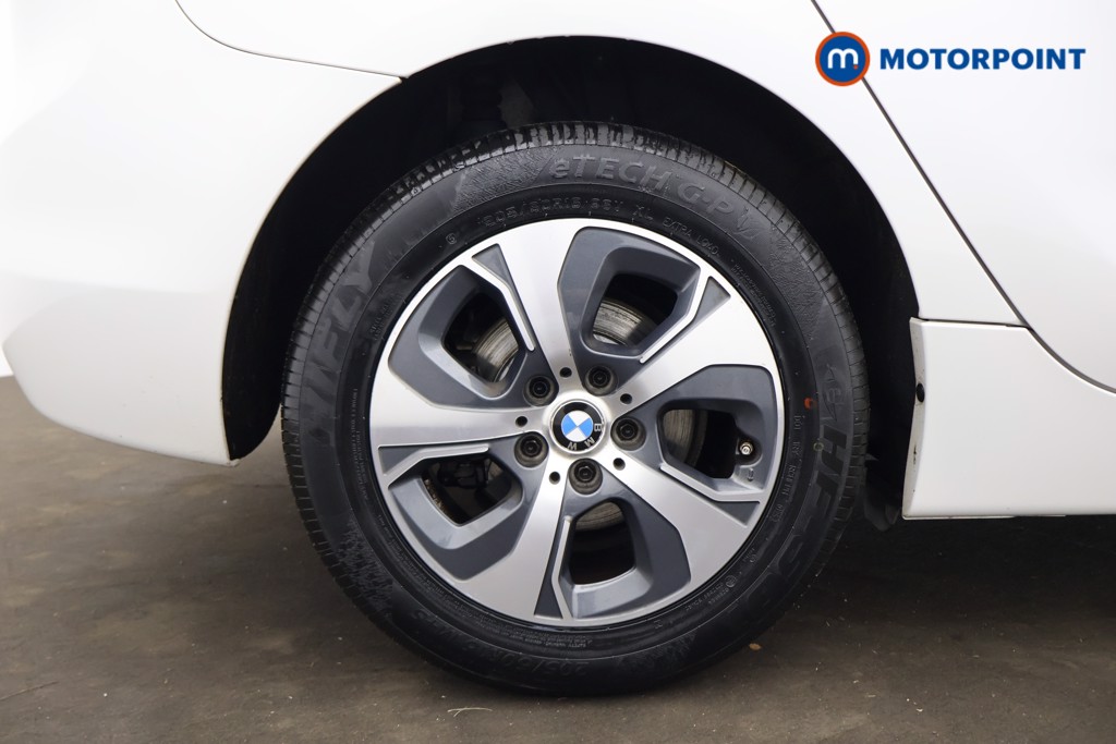 BMW 2 Series SE Manual Petrol Estate - Stock Number (1567136) - 2nd supplementary image