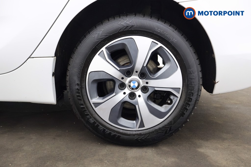 BMW 2 Series SE Manual Petrol Estate - Stock Number (1567136) - 3rd supplementary image