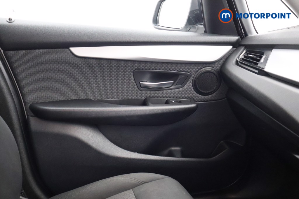 BMW 2 Series SE Manual Petrol Estate - Stock Number (1567136) - 20th supplementary image