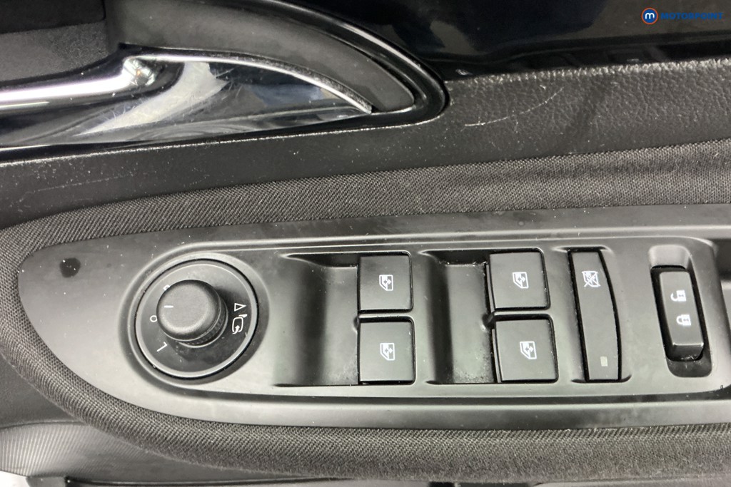 Vauxhall Mokka X Active Manual Petrol SUV - Stock Number (1572915) - 21st supplementary image