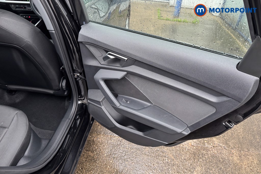 Audi A3 Technik Automatic Petrol Hatchback - Stock Number (1588438) - 20th supplementary image