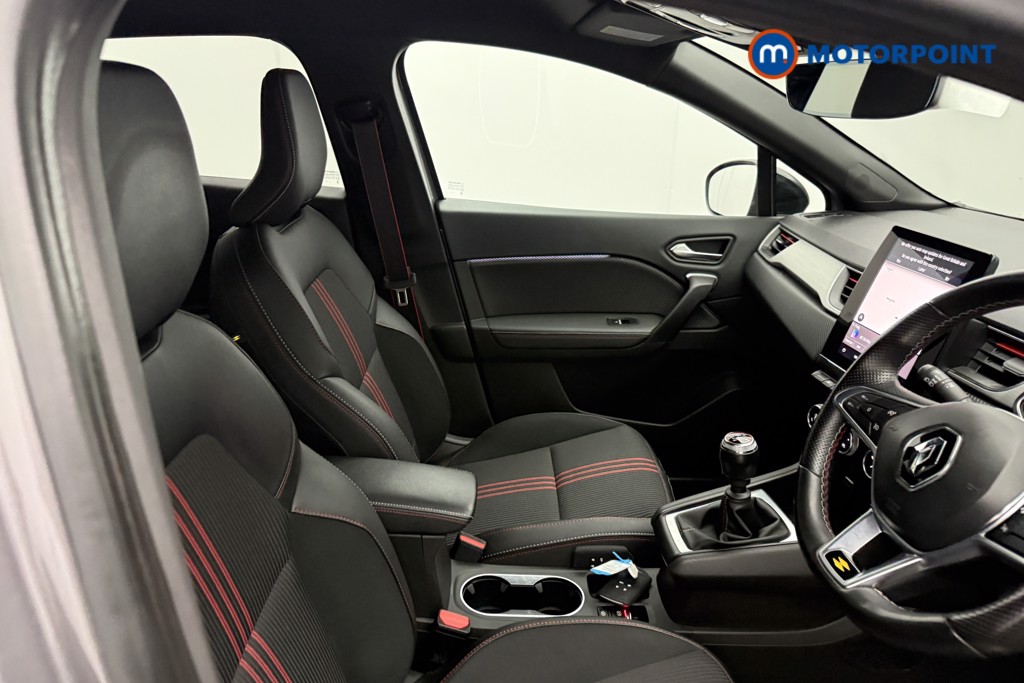 Renault Captur R.S. Line Manual Petrol SUV - Stock Number (1592127) - 16th supplementary image