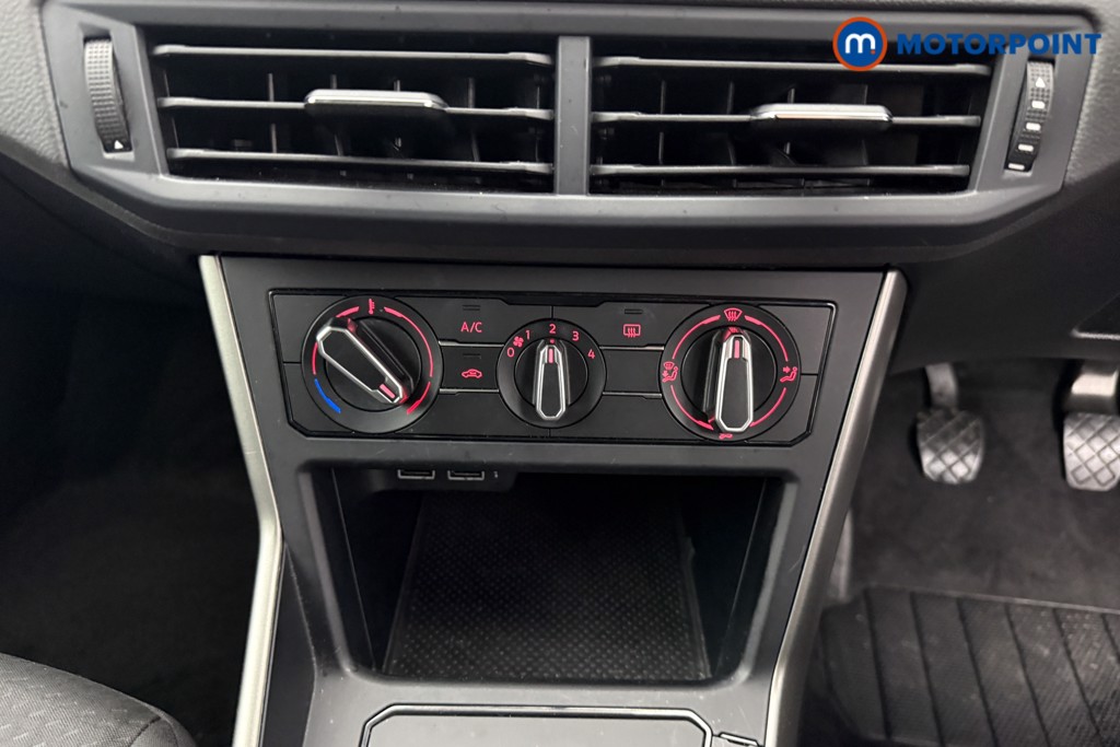 Volkswagen Polo Match Manual Petrol Hatchback - Stock Number (1592176) - 11th supplementary image