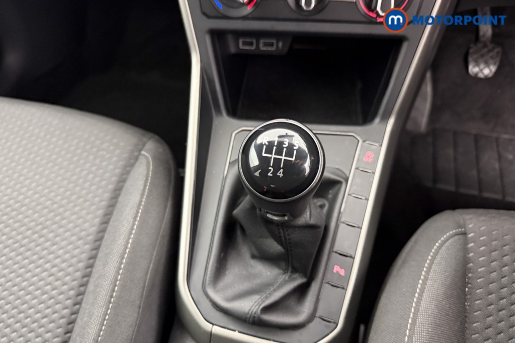 Volkswagen Polo Match Manual Petrol Hatchback - Stock Number (1592176) - 12th supplementary image