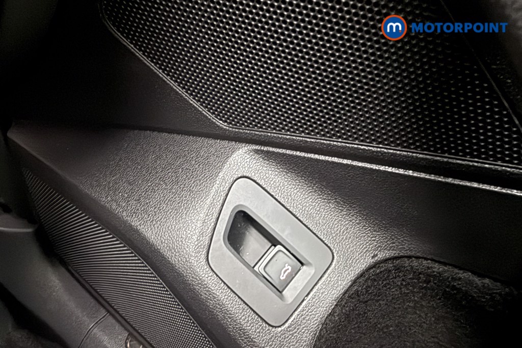 Volkswagen Arteon R-Line Automatic Diesel Estate - Stock Number (1595400) - 16th supplementary image