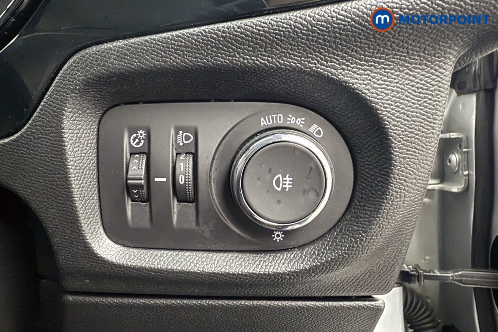 Vauxhall Corsa Design Manual Petrol Hatchback - Stock Number (1596581) - 12th supplementary image