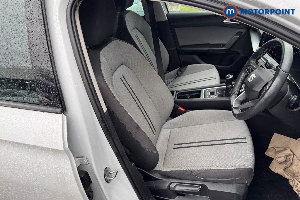 Seat Leon Se Dynamic Manual Petrol Hatchback - Stock Number (1597196) - 6th supplementary image
