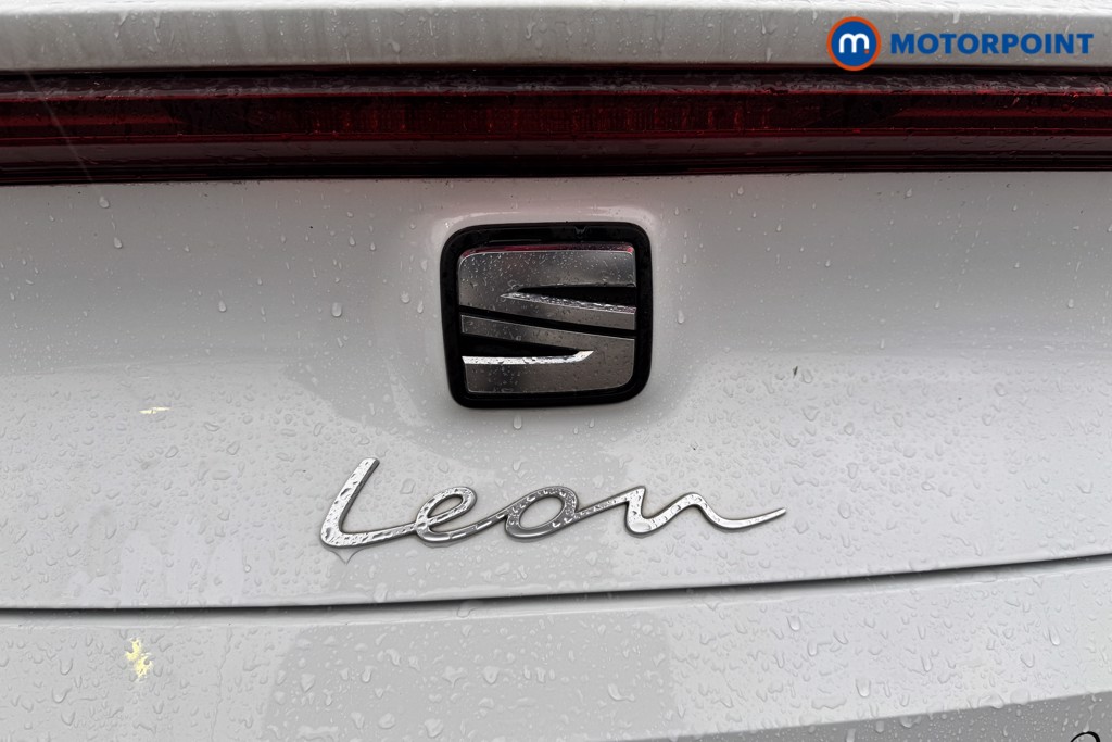 Seat Leon Se Dynamic Manual Petrol Hatchback - Stock Number (1597196) - 24th supplementary image
