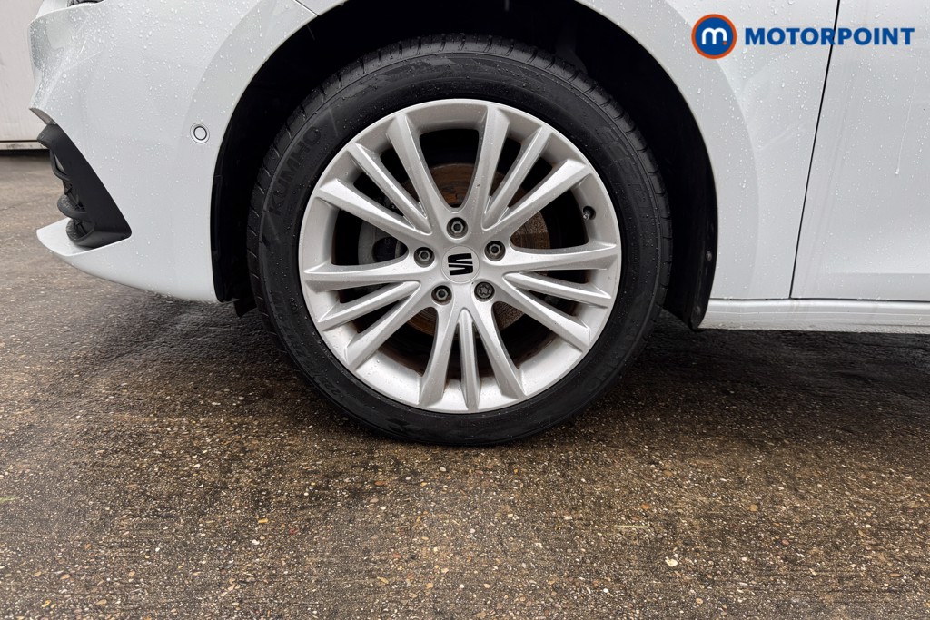 Seat Leon Se Dynamic Manual Petrol Hatchback - Stock Number (1597196) - 1st supplementary image