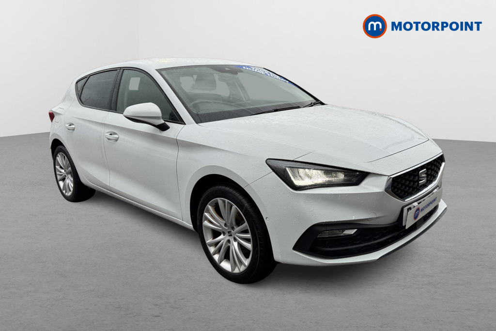 Seat Leon Se Dynamic Manual Petrol Hatchback - Stock Number (1597196) - Drivers side front corner