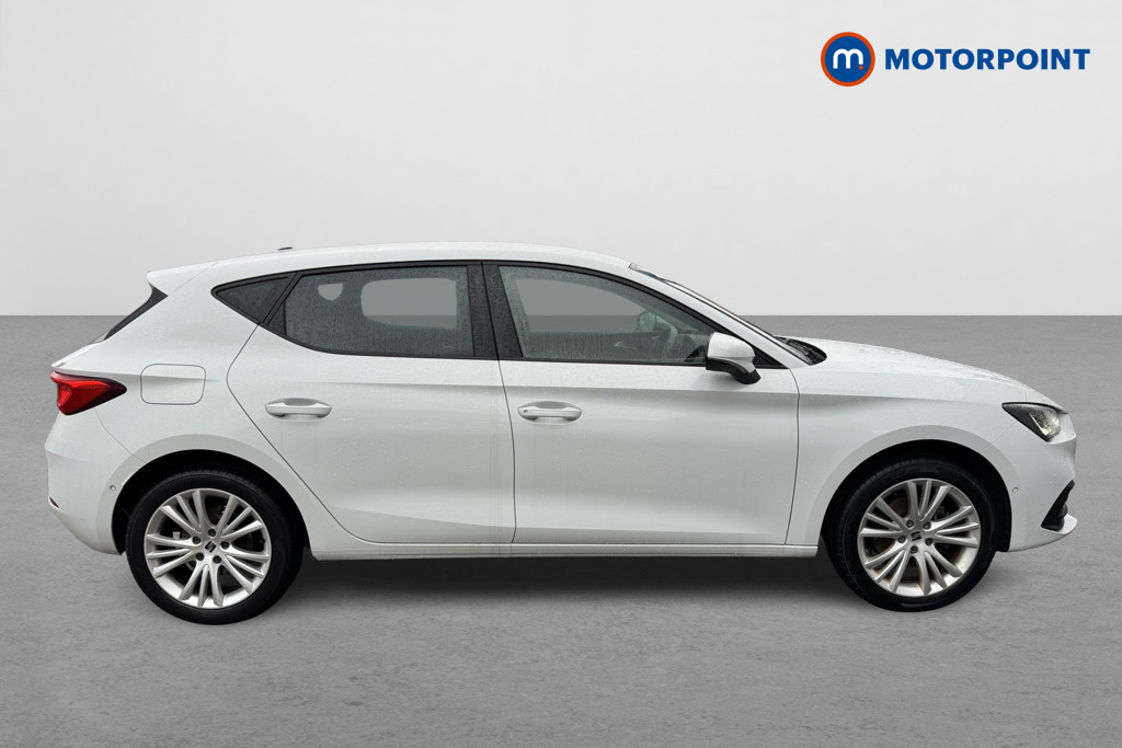 Seat Leon Se Dynamic Manual Petrol Hatchback - Stock Number (1597196) - Drivers side