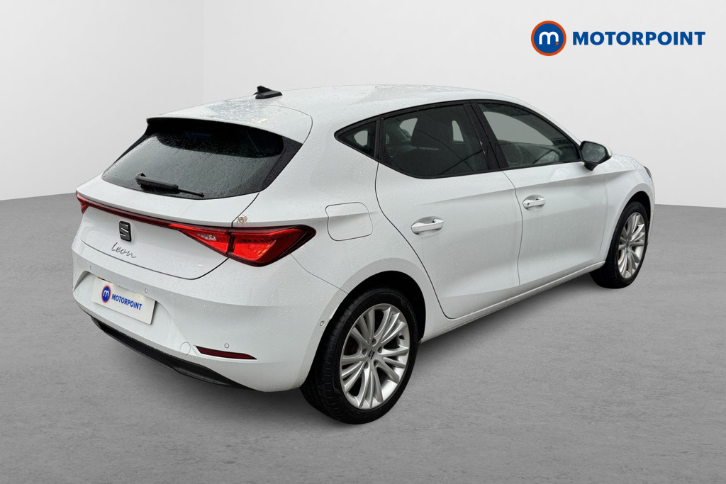Seat Leon Se Dynamic Manual Petrol Hatchback - Stock Number (1597196) - Drivers side rear corner