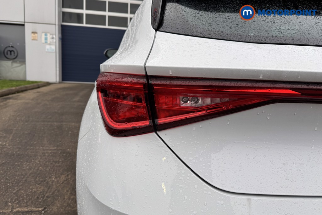 Iveco Daily Business Manual Diesel High Volume-High Roof Van - Stock Number (1597470) - 24th supplementary image