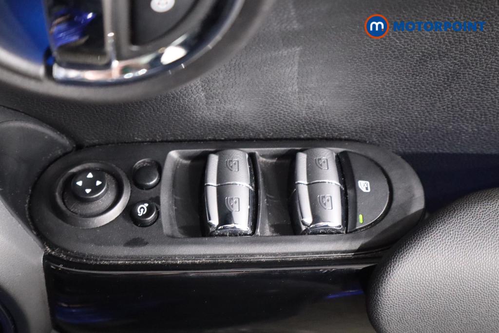 Mini Hatchback Cooper S Sport Manual Petrol Hatchback - Stock Number (1598500) - 13th supplementary image