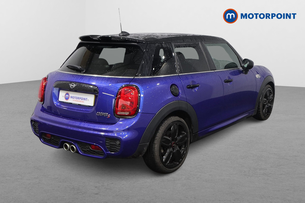 Mini Hatchback Cooper S Sport Manual Petrol Hatchback - Stock Number (1598500) - Drivers side rear corner