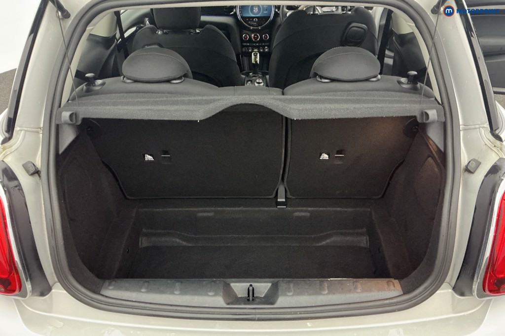 Mini Hatchback Cooper S Level 1 Automatic Electric Hatchback - Stock Number (1598763) - 3rd supplementary image