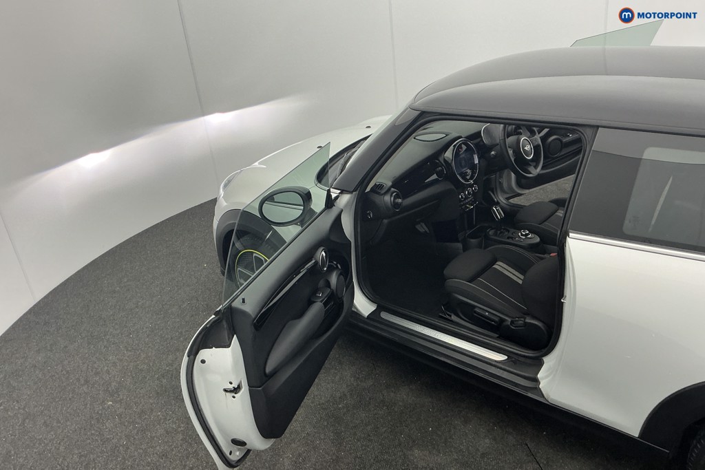 Mini Hatchback Cooper S Level 1 Automatic Electric Hatchback - Stock Number (1598763) - 5th supplementary image