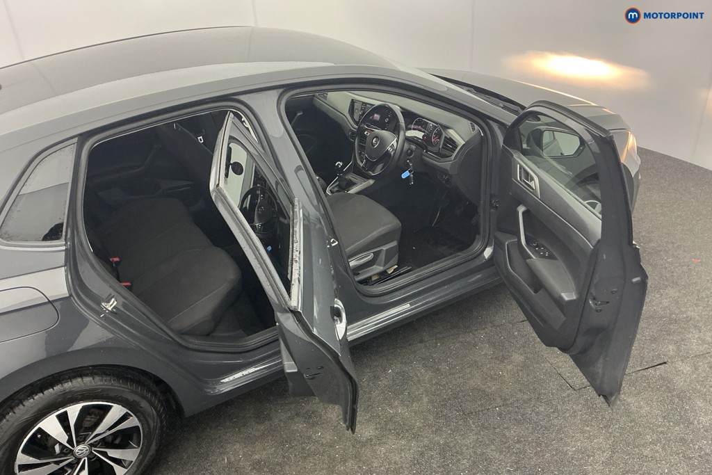 Volkswagen Polo Match Manual Petrol Hatchback - Stock Number (1599100) - 5th supplementary image