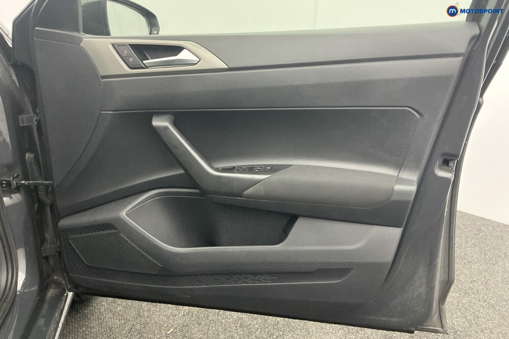 Volkswagen Polo Match Manual Petrol Hatchback - Stock Number (1599100) - 25th supplementary image