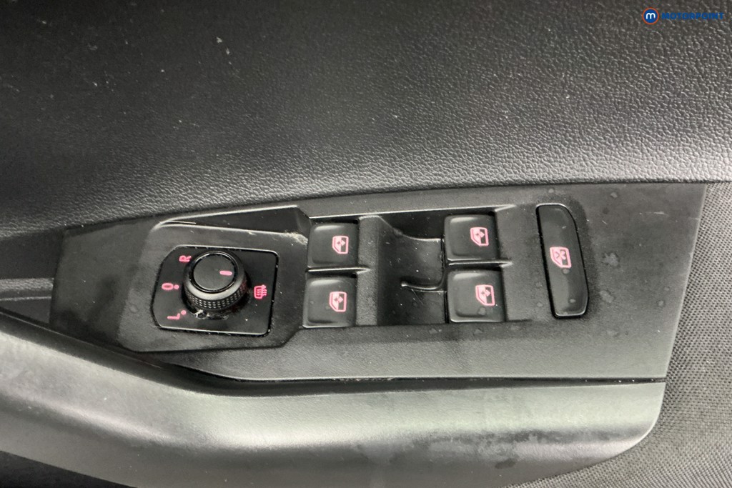 Volkswagen Polo Match Manual Petrol Hatchback - Stock Number (1599100) - 26th supplementary image