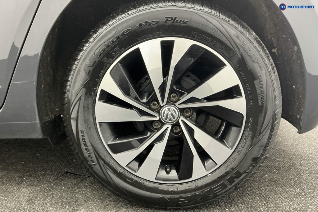 Volkswagen Polo Match Manual Petrol Hatchback - Stock Number (1599100) - 40th supplementary image